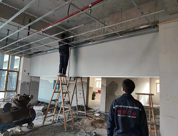 ?電動(dòng)擋煙垂壁