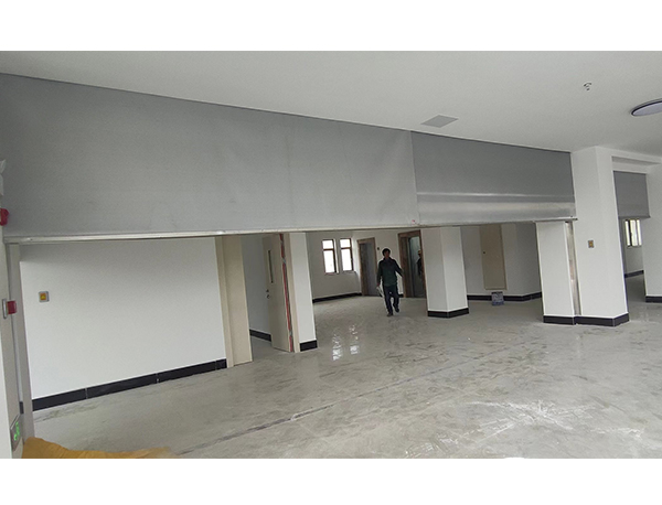 電動(dòng)擋煙垂壁